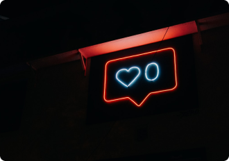 Neon heart sign